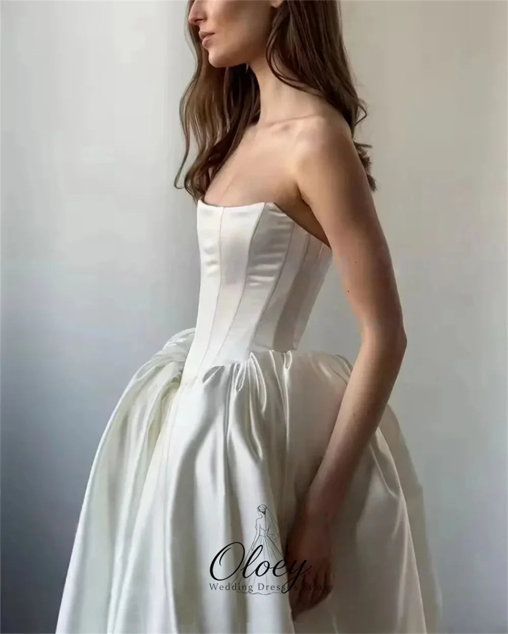 OLOEY Elegant Satin Strapless Wedding Dresses For Woman Customized Pleat A-Line Floor-length Bridal Gown Vestidos De Novia